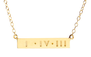 1-4-3 Necklace Gold Bar Medium
