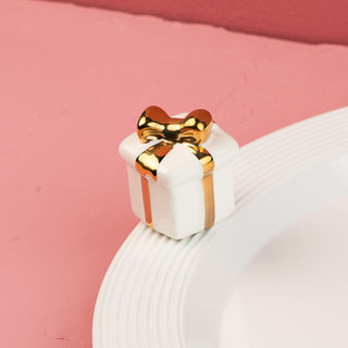 A185 Mini Golden Wishes (Present) Retired
