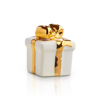 A185 Mini Golden Wishes (Present) Retired