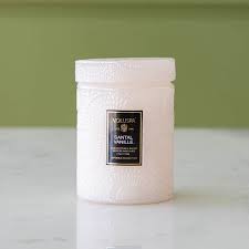 Santal Vanille 5.5oz Candle