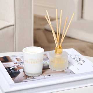 KL DOORBUSTER Christmas Mini Set "Season to Celebrate" Candle/Reed Diffuser