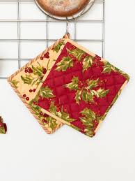 Winterberry Patchwork Potholders