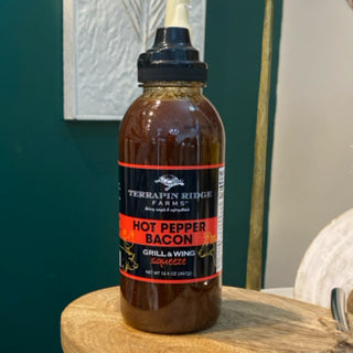 Hot Pepper Bacon BBQ Grill & Wing Squeeze