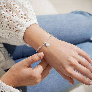 A Little Birthflower "April" Daisy Bracelet Silver