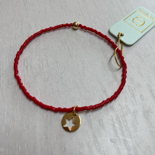 Hope Classic Bright Red Star Small Gold Disc Bracelet