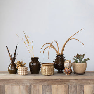 Stoneware Flower Shaped Planter (2 colors)