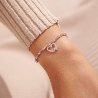 A Little "Mommy to Be" Bracelet
