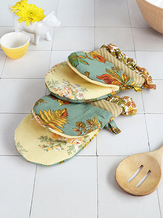 Honey Harvest Patchwork Mini Mitt