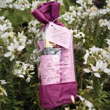 Naked Bee Garden Getaway - Jasmine and Honey Trio