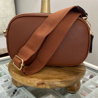 M2531-BR Sky Crossbody Brown