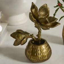 Butterfly Magnolia Sculpture 8.75"